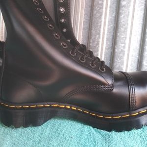 Doc Martians size 11